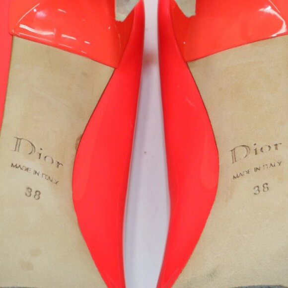 Christian Dior Neon Coral Patent Leather Lucite Heel Pumps EU 38 US 8 - Picture 12 of 16